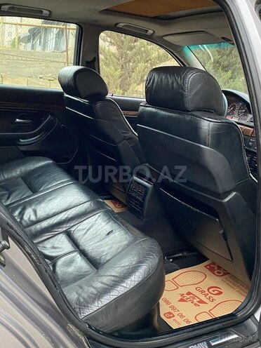 BMW 523 1997, 289,000 km - 2.5 l - Bakı