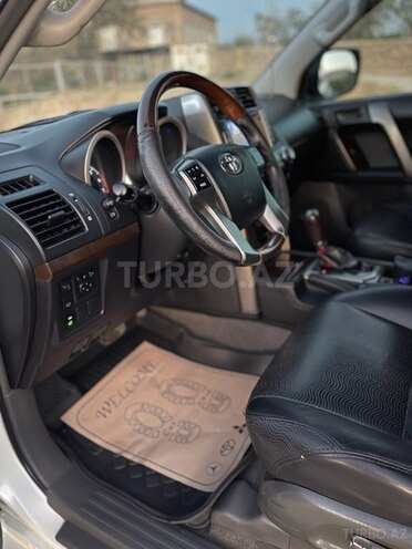 Toyota Prado 2013, 115,000 km - 2.7 л - Naxçıvan