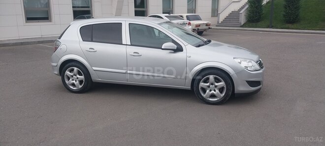 Opel Astra 2007, 195,657 km - 1.4 l - Tovuz