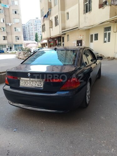 BMW 745 2001, 300,000 km - 4.4 l - Bakı