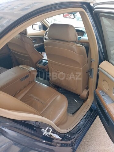 BMW 745 2001, 300,000 km - 4.4 l - Bakı