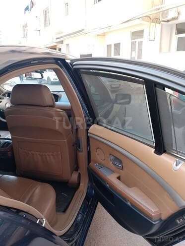 BMW 745 2001, 300,000 km - 4.4 l - Bakı