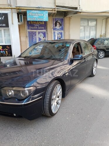 BMW 745 2001, 300,000 km - 4.4 l - Bakı