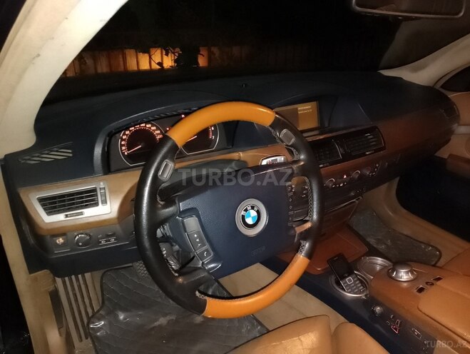 BMW 745 2001, 300,000 km - 4.4 l - Bakı