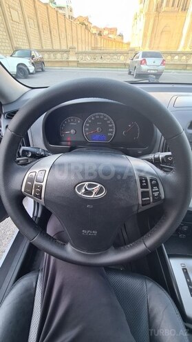 Hyundai Elantra 2010, 216,000 km - 2.0 l - Bakı
