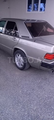 Mercedes 190 1990, 300,000 km - 2.0 л - İmişli