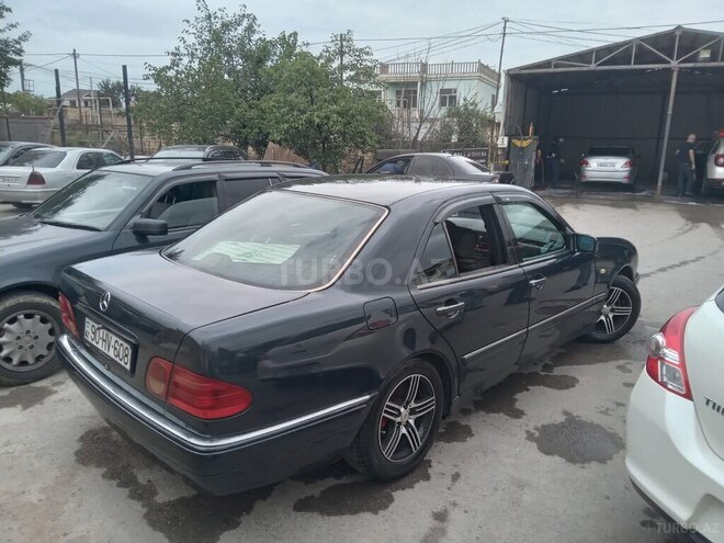 Mercedes E 230 1996, 471,000 km - 2.3 l - Bakı