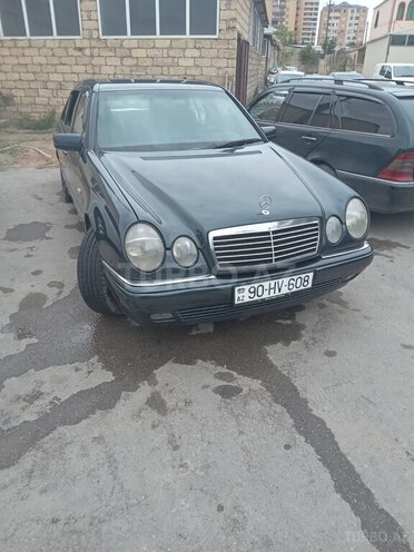 Mercedes E 230 1996, 471,000 km - 2.3 l - Bakı