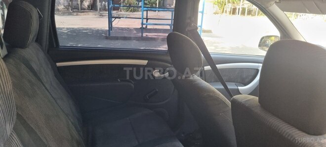Renault Logan 2009, 245,000 km - 1.5 l - Bakı