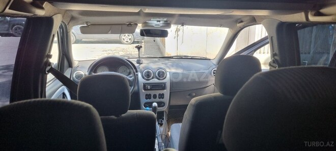 Renault Logan 2009, 245,000 km - 1.5 l - Bakı