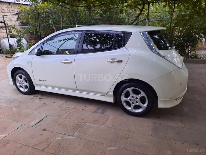 Nissan Leaf 2011, 172,000 km - 0.0 л - Bakı