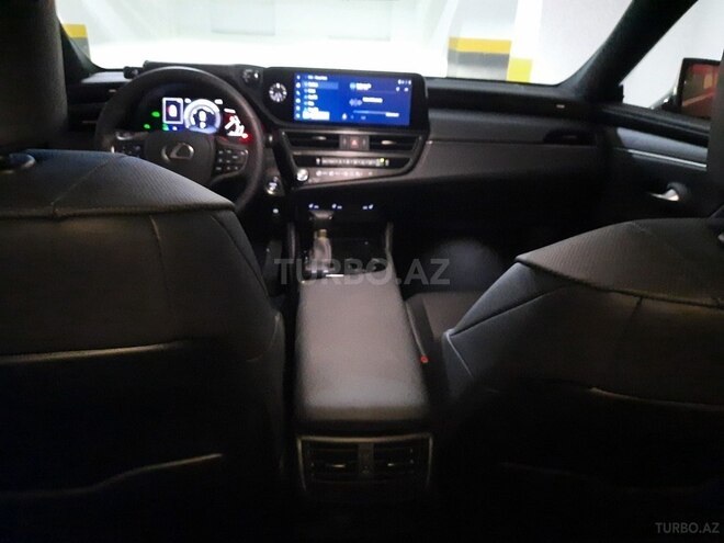 Lexus ES 300h 2022, 1,100 km - 2.5 l - Bakı