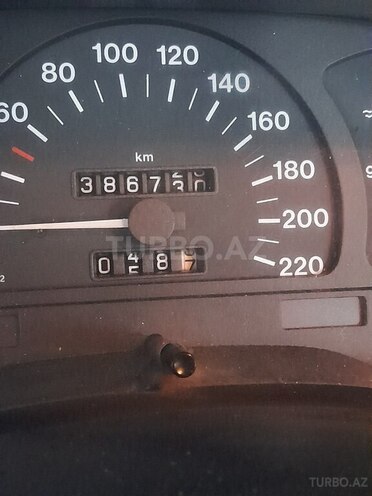 Opel Astra 1997, 350,000 km - 1.4 л - Qax