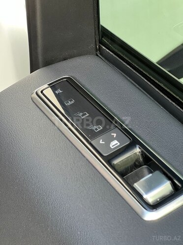 Land Rover Range Rover 2018, 87,000 km - 3.0 л - Bakı
