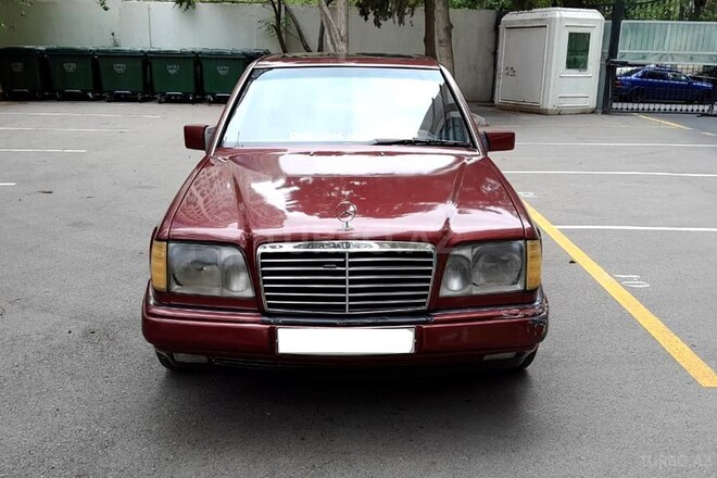 Mercedes E 220 1995, 405,112 km - 2.2 l - Bakı