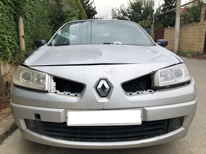 Renault Megane 2009, 280,000 km - 1.5 л - Bakı