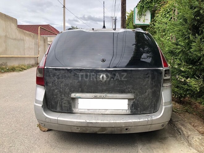 Renault Megane 2009, 280,000 km - 1.5 л - Bakı