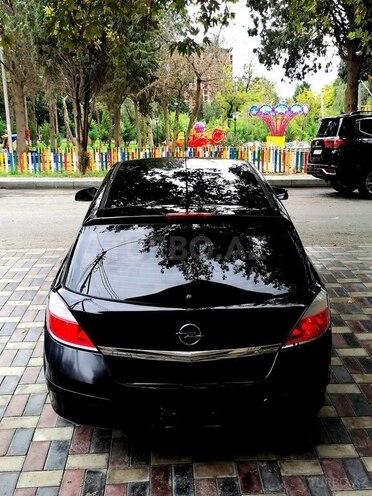 Opel Astra 2006, 165,000 km - 1.3 l - Bakı