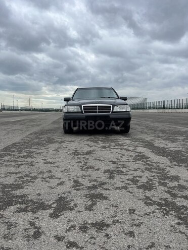 Mercedes C 180 1994, 210,456 km - 1.8 l - Bakı