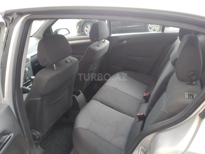 Opel Astra 2008, 107,370 km - 1.4 л - Bakı