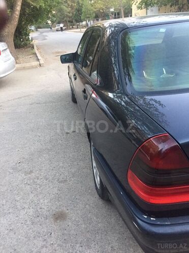 Mercedes C 200 1999, 206,700 km - 2.0 l - Gəncə