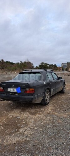 Mercedes E 230 1986, 100,000 km - 2.3 l - Bakı
