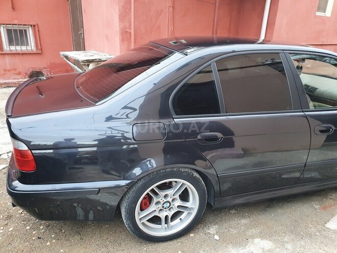 BMW 530 2002, 282,000 km - 3.0 l - Bakı