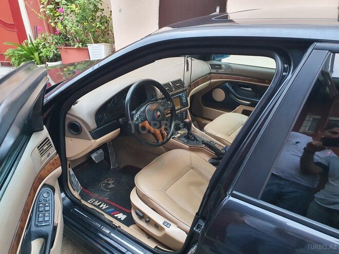 BMW 530 2002, 282,000 km - 3.0 l - Bakı