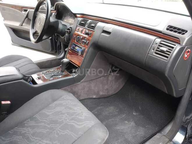 Mercedes E 230 1996, 444,900 km - 2.3 л - Sumqayıt