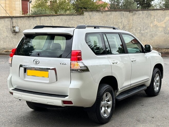 Toyota Prado 2011, 140,000 km - 2.7 l - Bakı