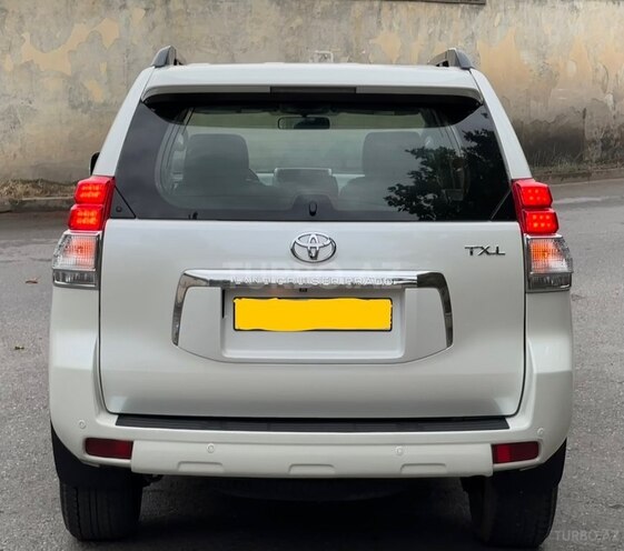 Toyota Prado 2011, 140,000 km - 2.7 l - Bakı