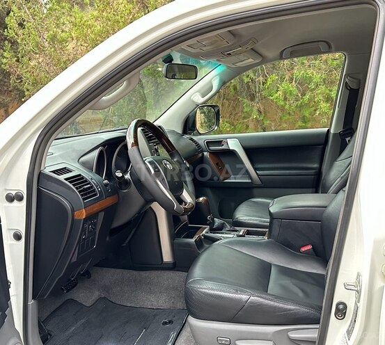 Toyota Prado 2011, 140,000 km - 2.7 l - Bakı