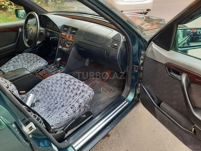 Mercedes C 200 1996, 250,000 km - 2.0 л - Bakı