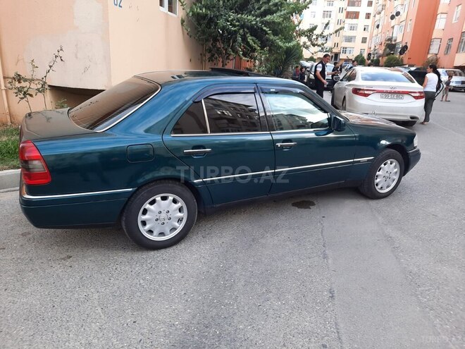 Mercedes C 200 1996, 250,000 km - 2.0 л - Bakı