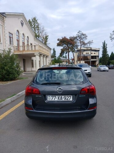 Opel Astra 2011, 145,000 km - 1.3 l - Mingəçevir