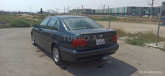 BMW 523 1996, 400,000 km - 2.5 l - Bakı