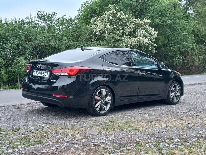 Hyundai Elantra 2014, 133,000 km - 1.8 л - Qəbələ