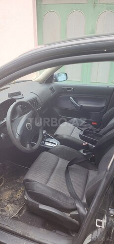 Volkswagen Golf 1998, 247,330 km - 2.0 l - Bakı