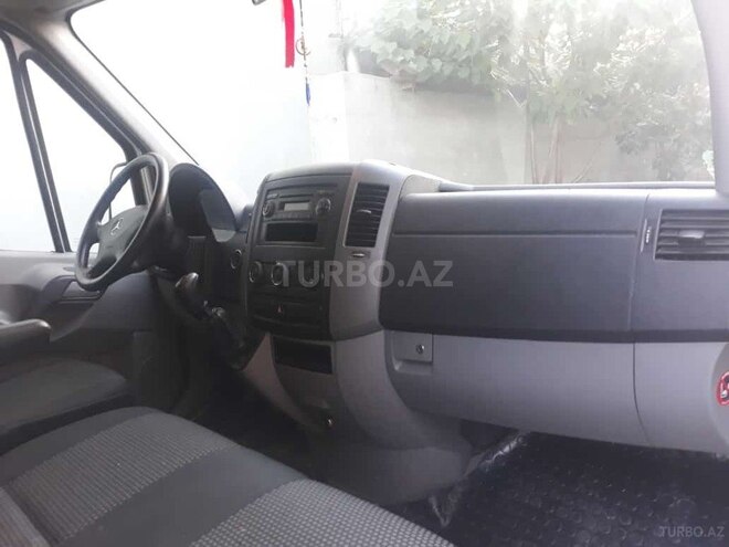 Mercedes  2007, 197,435 km - 2.2 л - Quba