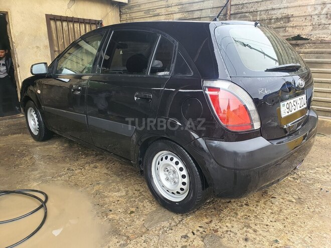 Kia Rio 2006, 310,123 km - 1.4 л - Biləsuvar