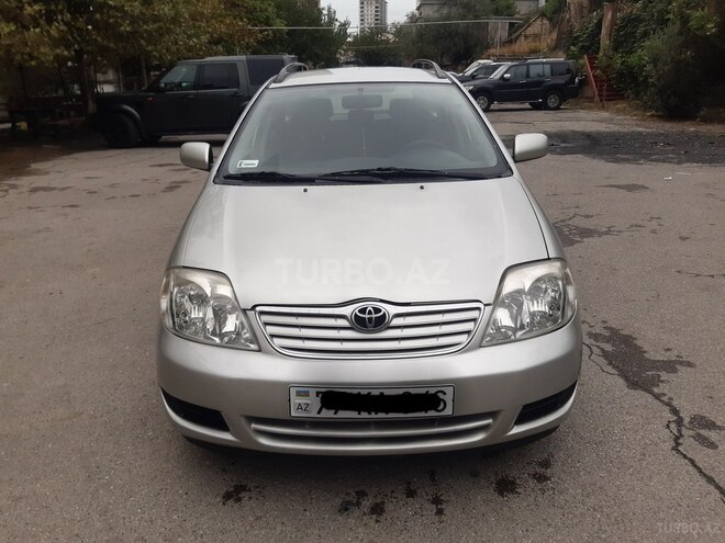 Toyota Corolla 2005, 176,000 km - 1.4 л - Bakı