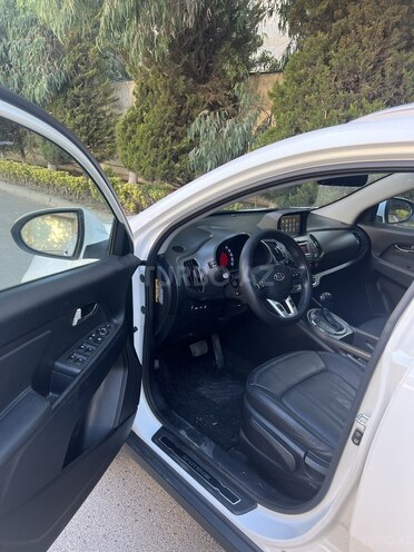 Kia Sportage 2012, 63,981 km - 2.0 l - Bakı