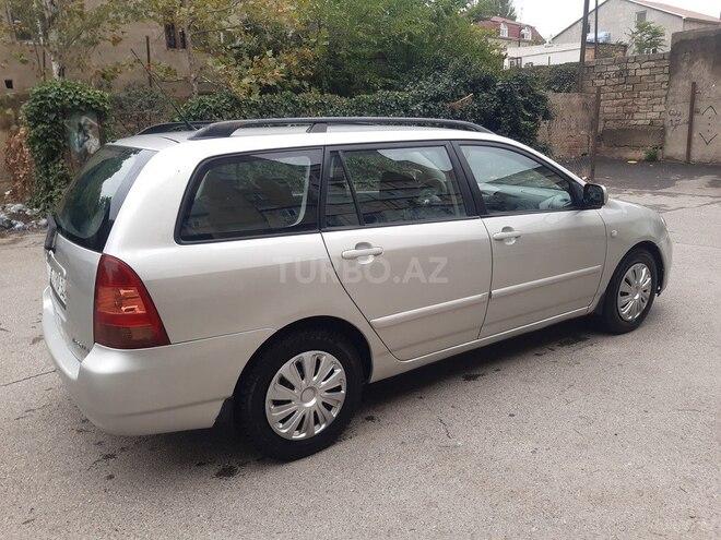 Toyota Corolla 2005, 176,000 km - 1.4 л - Bakı