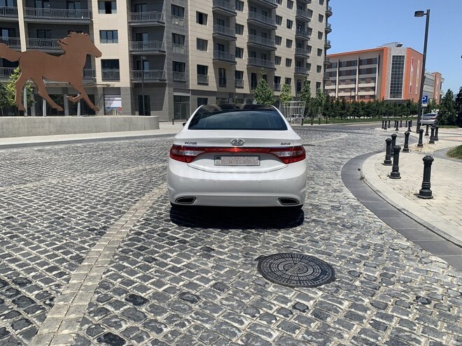 Hyundai Grandeur 2011, 195,000 km - 3.0 l - Bakı