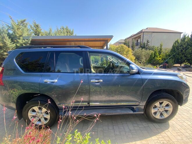 Toyota Prado 2012, 220,000 km - 3.0 l - Bakı