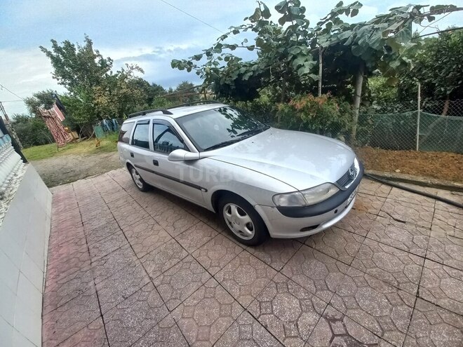 Opel Vectra 1999, 369,963 km - 1.8 l - Astara