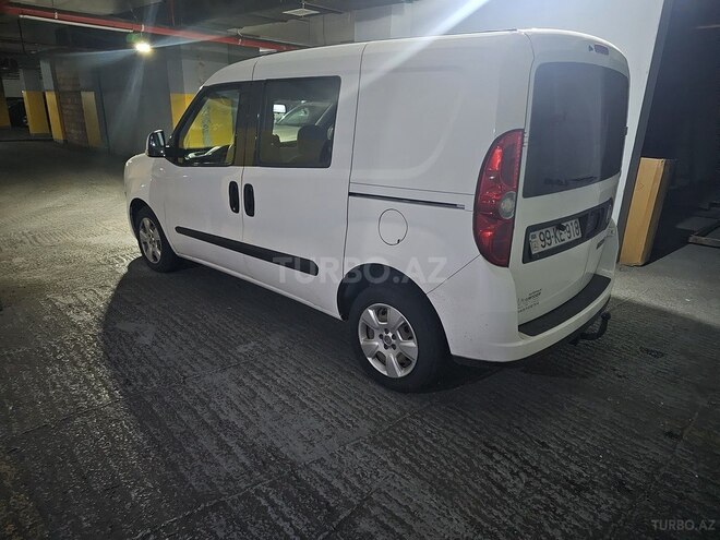 Fiat Doblo 2010, 381,000 km - 1.6 л - Bakı