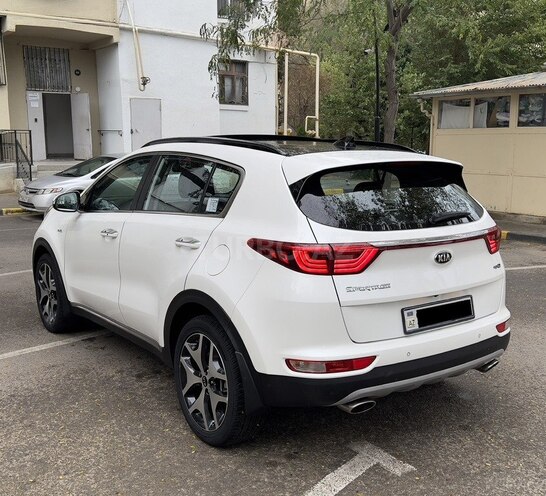Kia Sportage 2018, 46,000 km - 2.4 l - Bakı