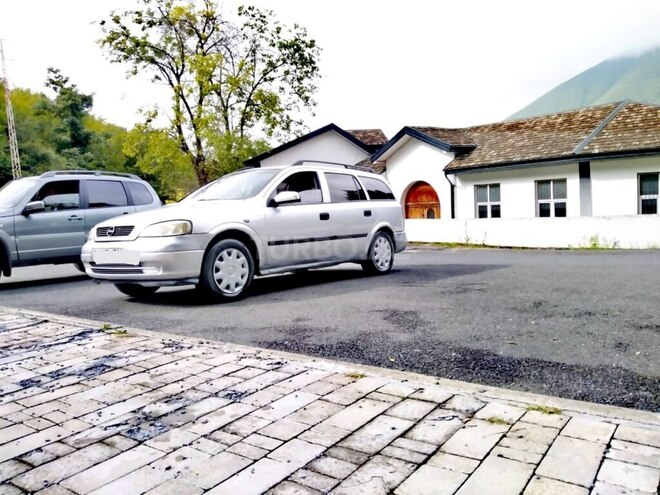 Opel Astra 1999, 125,000 km - 1.6 l - Şəki