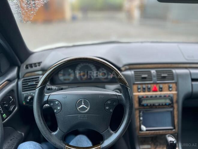 Mercedes E 320 2000, 226,026 km - 3.2 l - Bakı